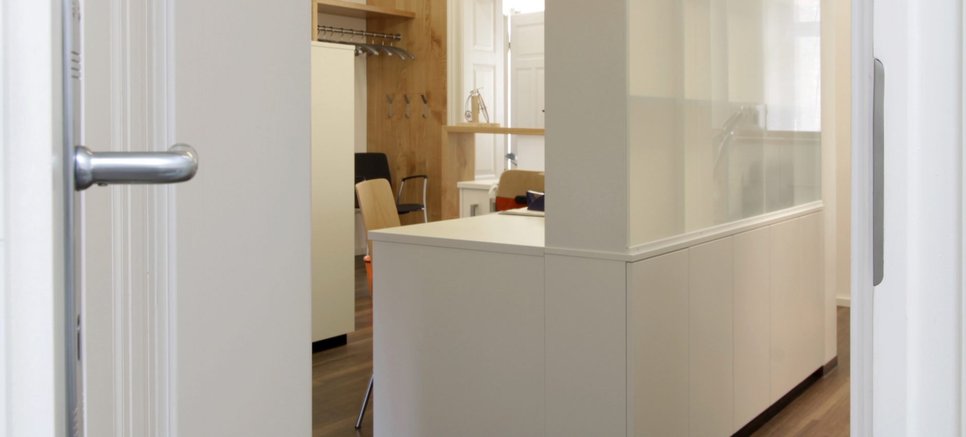 BOKAArchitektur_Innenarchitektur_ZahnarztpraxisJahn_07.jpg